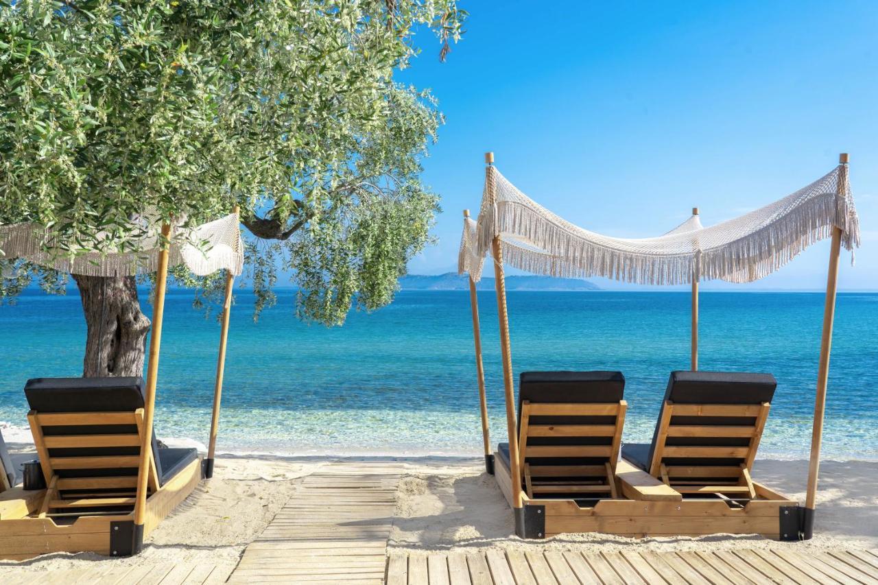 By The Sea Luxury Suites Limenas  Bagian luar foto