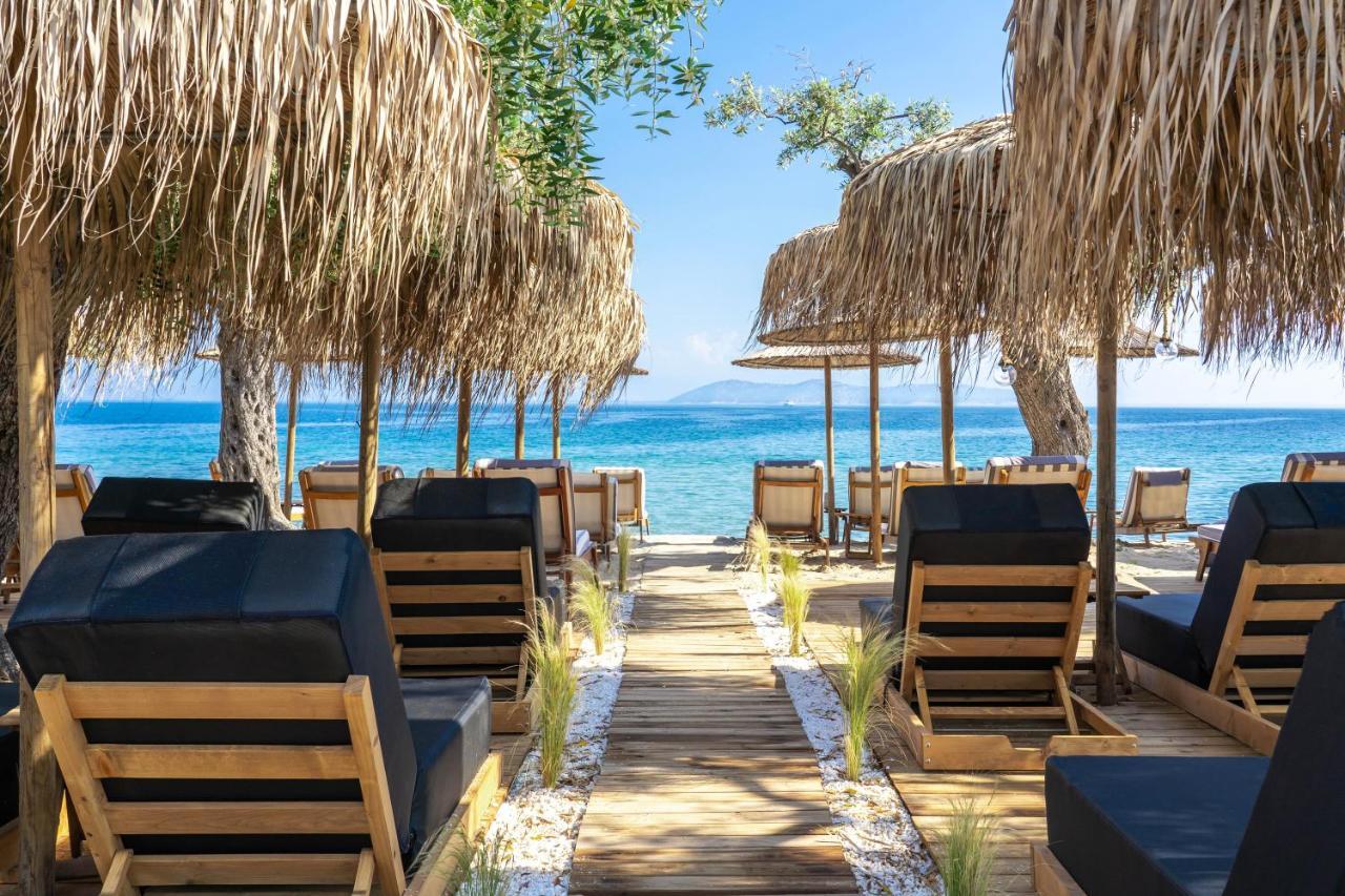 By The Sea Luxury Suites Limenas  Bagian luar foto
