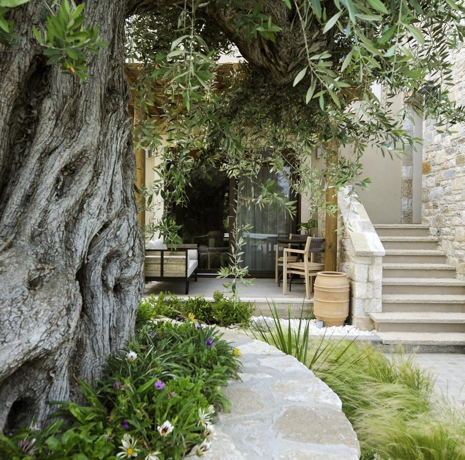 By The Sea Luxury Suites Limenas  Bagian luar foto